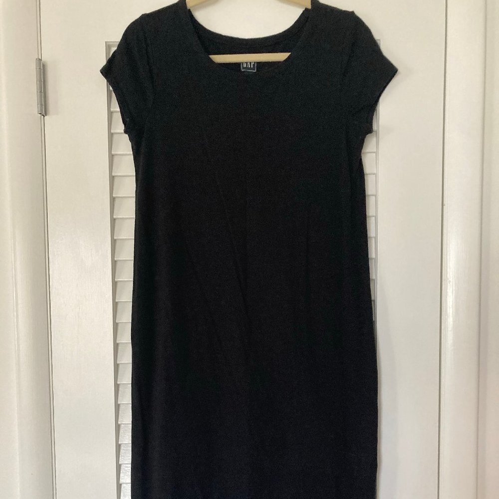 Gap Short Sleeve Midi Tee Dress Black